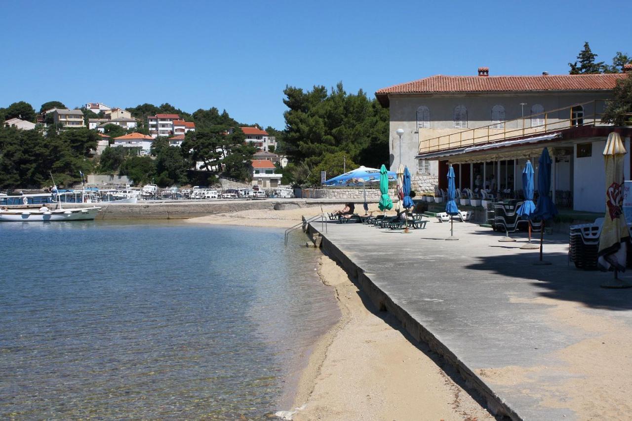 Apartments And Rooms By The Sea Palit, Rab - 5010 Esterno foto