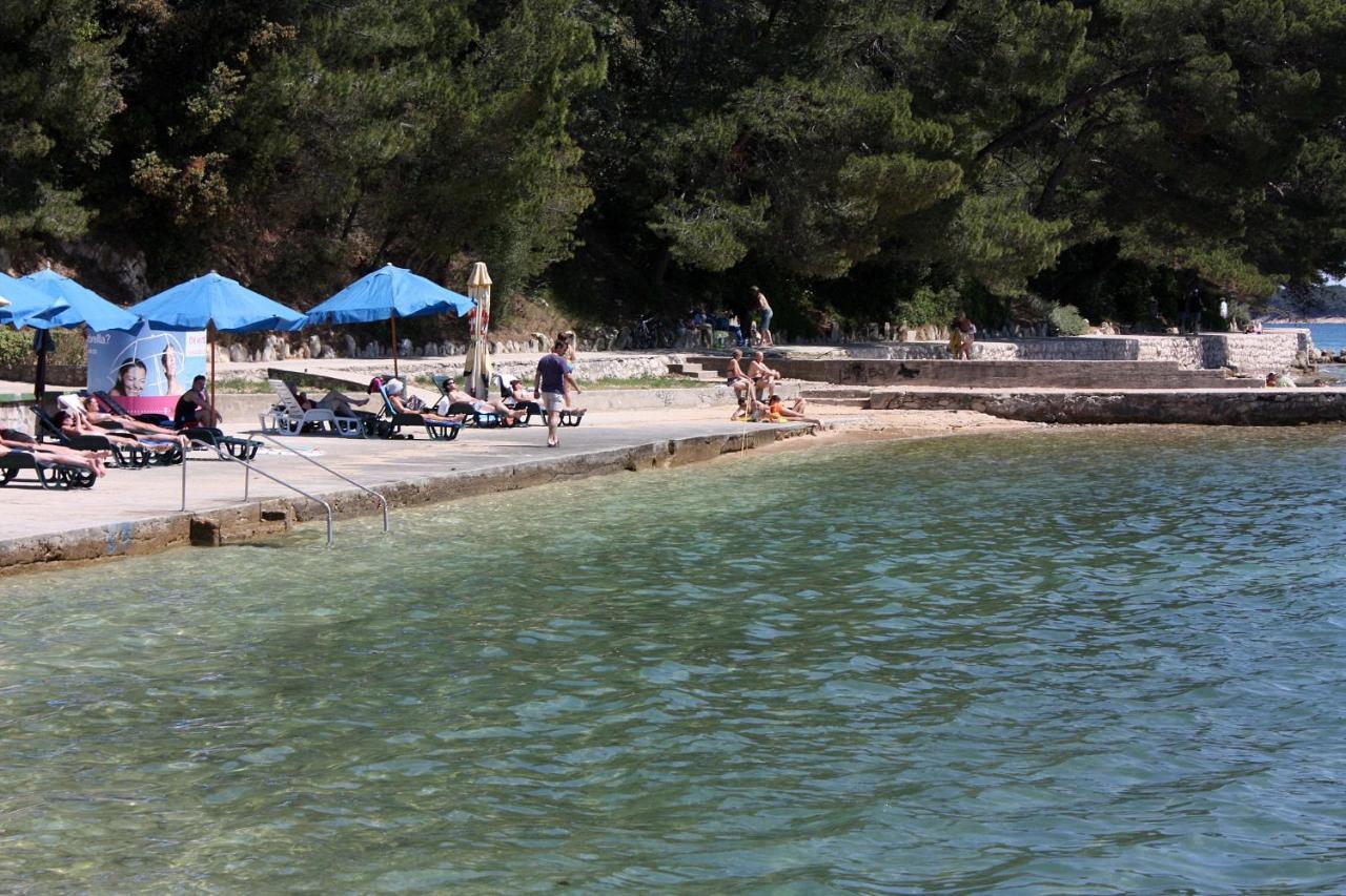 Apartments And Rooms By The Sea Palit, Rab - 5010 Esterno foto