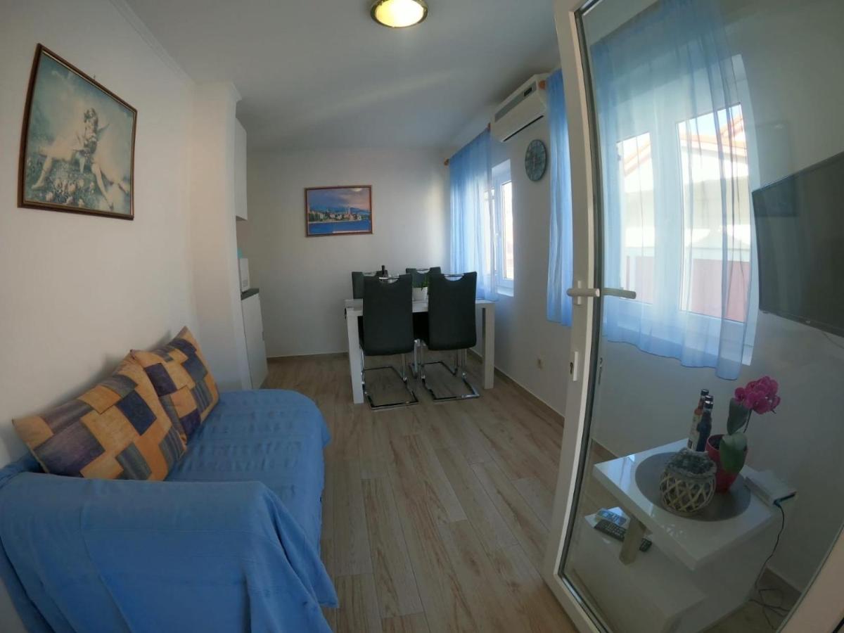 Apartments And Rooms By The Sea Palit, Rab - 5010 Esterno foto