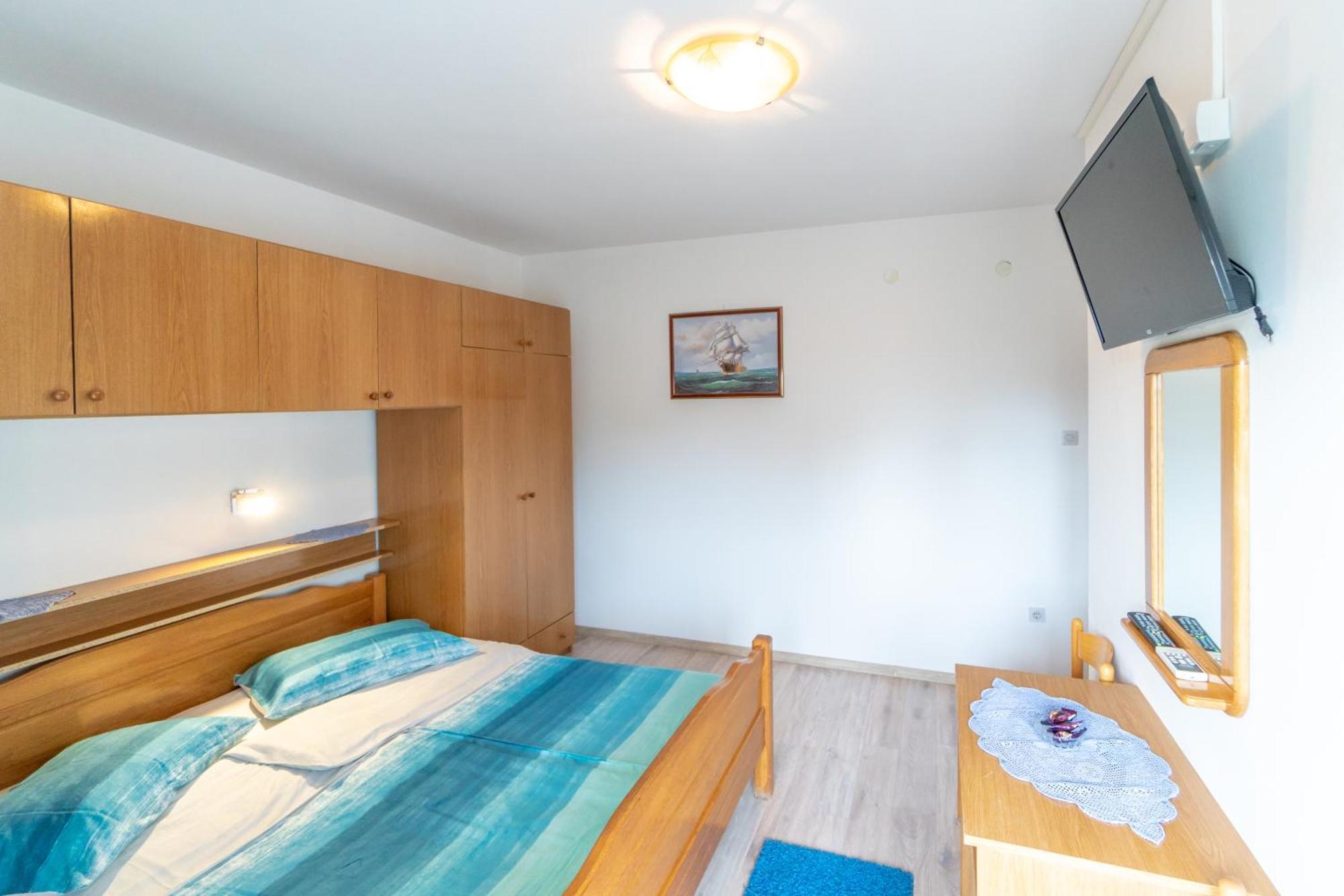 Apartments And Rooms By The Sea Palit, Rab - 5010 Camera foto